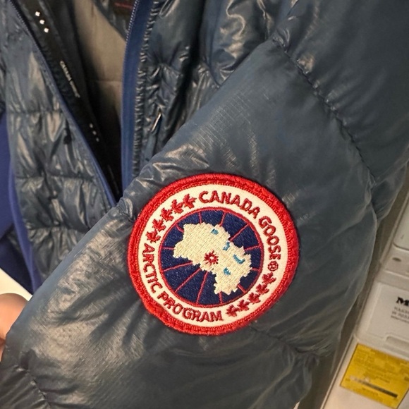 Canada Goose Jacket - Picture 5 of 5